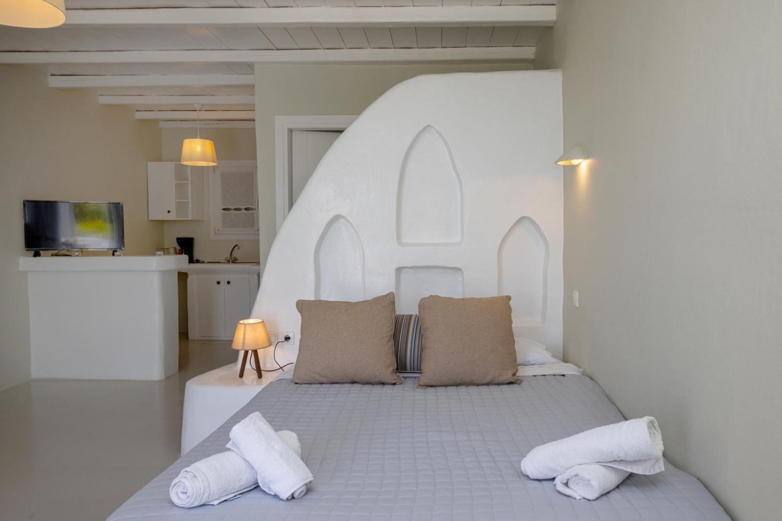 Soulmate'S Suites Tinos Kionia Exteriör bild