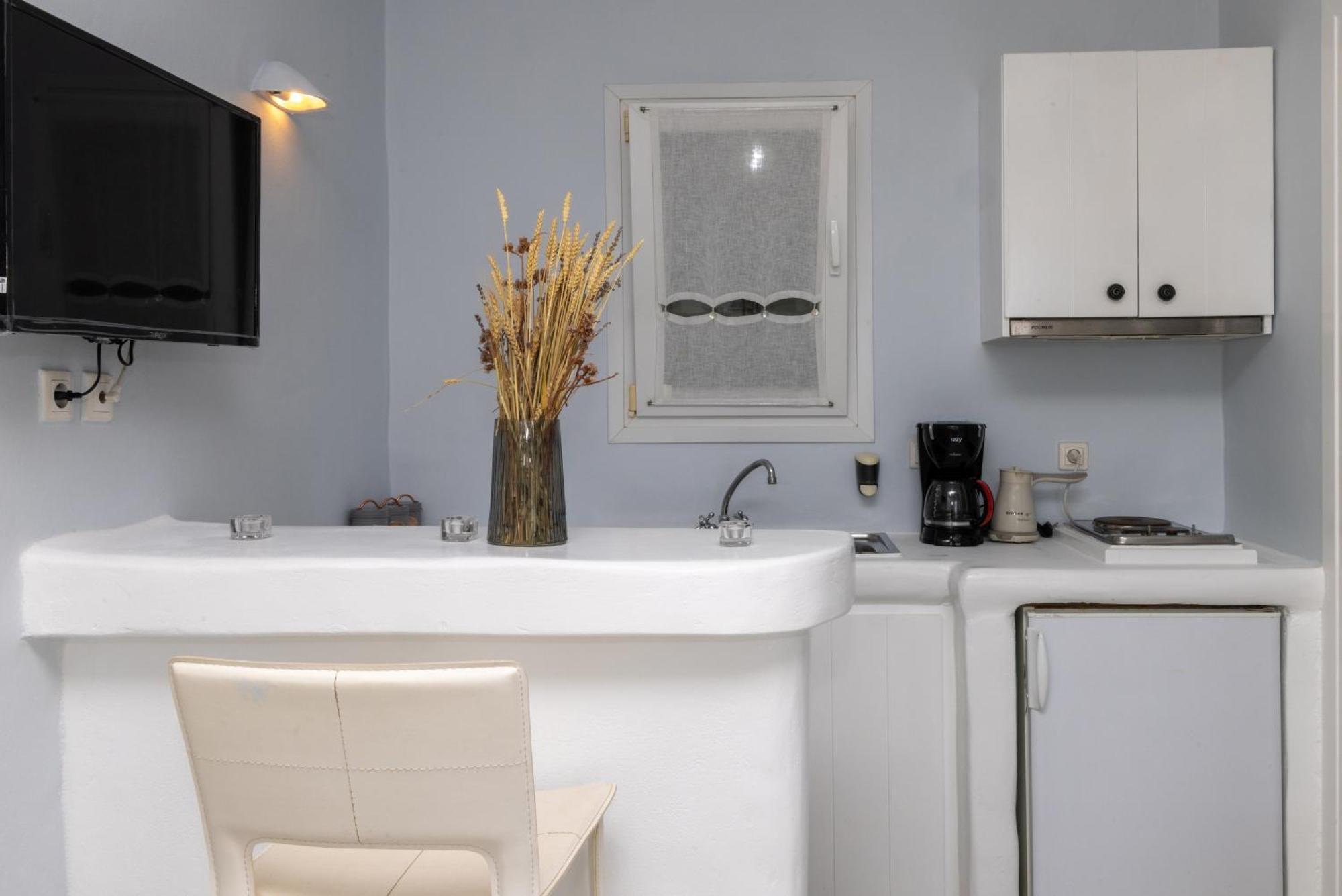 Soulmate'S Suites Tinos Kionia Exteriör bild