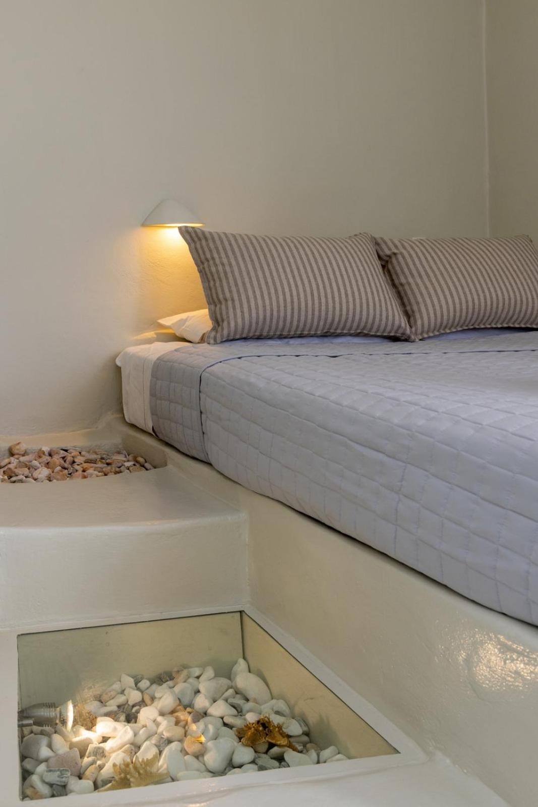 Soulmate'S Suites Tinos Kionia Exteriör bild