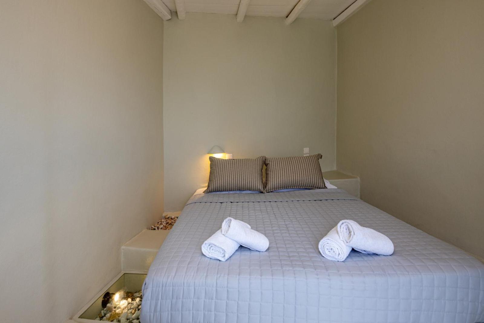 Soulmate'S Suites Tinos Kionia Exteriör bild