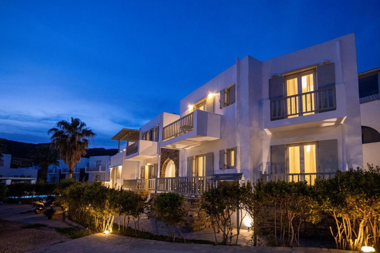 Soulmate'S Suites Tinos Kionia Exteriör bild